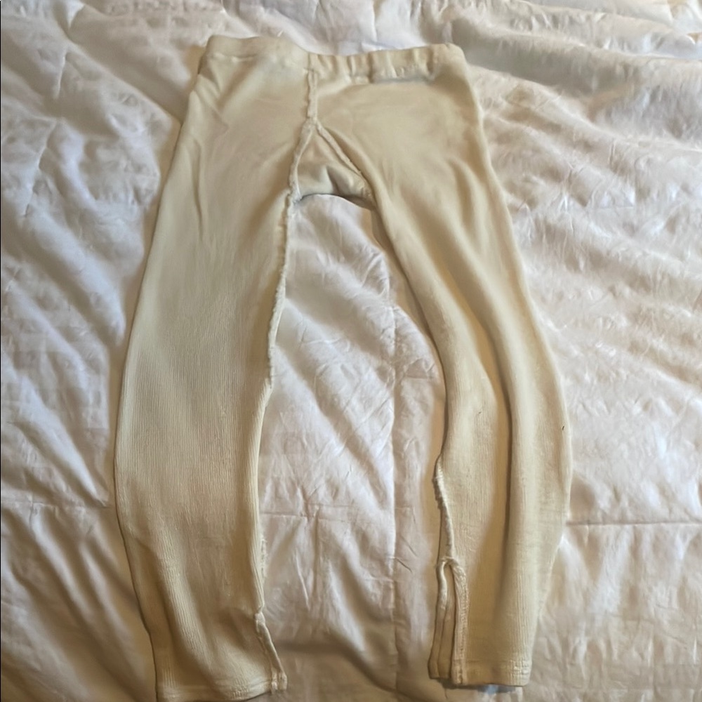 100% Merino wool will base layer for outdoor activities- machine washable